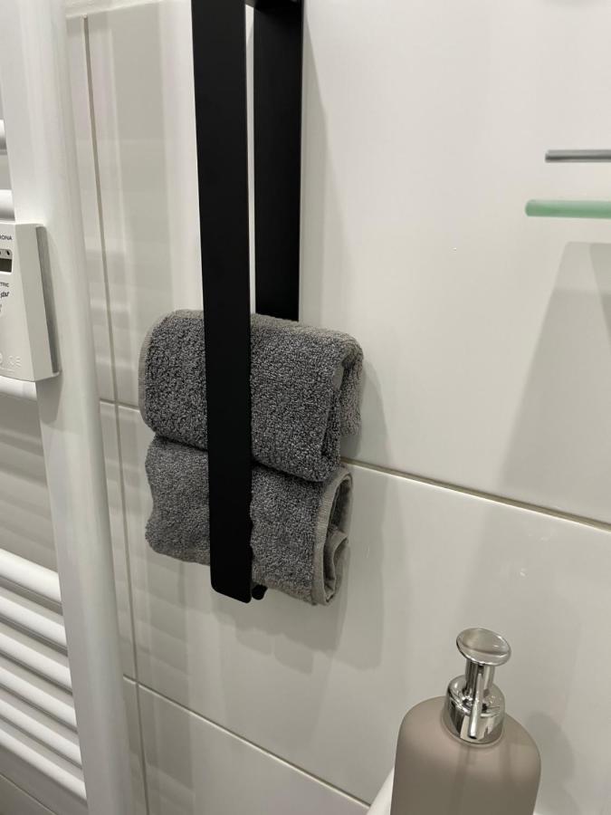 Komfortables Apartment In Der Naehe Der Messe Хановер Екстериор снимка
