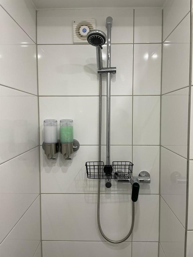 Komfortables Apartment In Der Naehe Der Messe Хановер Екстериор снимка